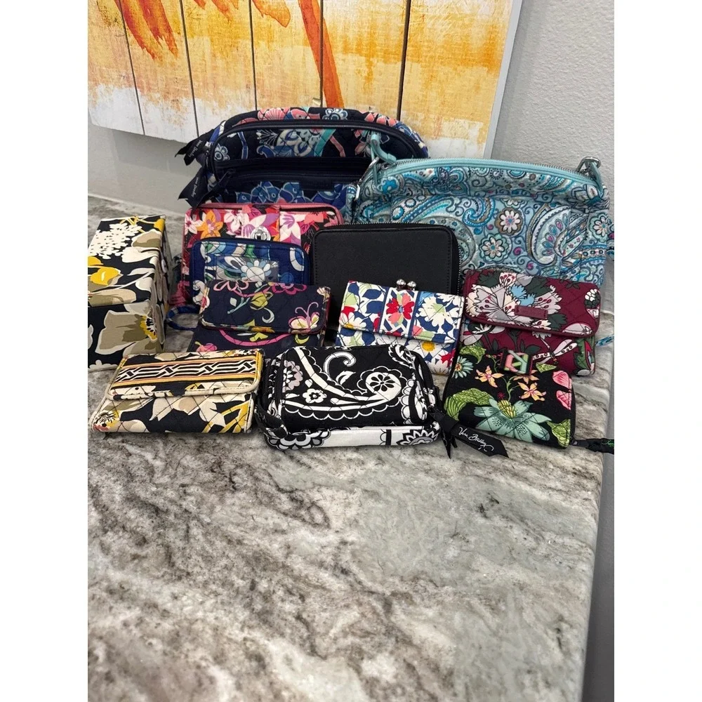 Lot of Vera Bradley  collection various colorful, quilted cotton purses wallets - Picture 2 of 8